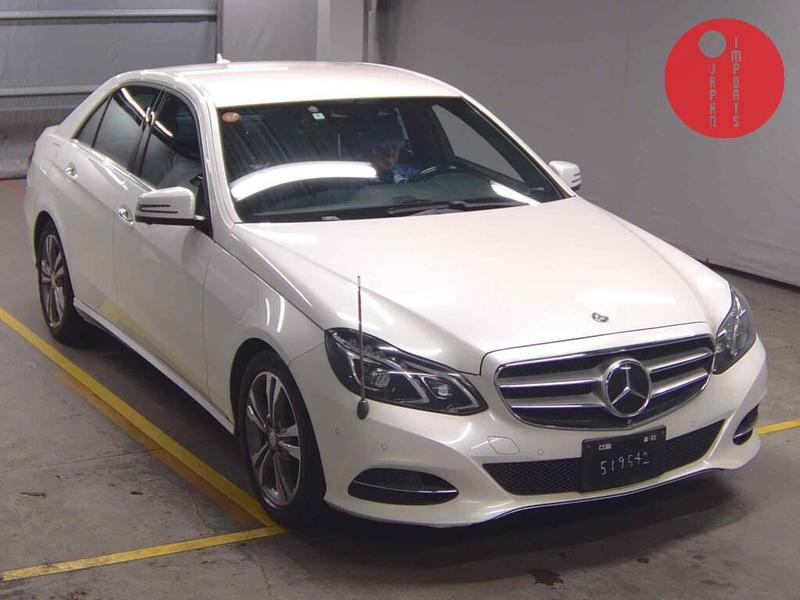 MERCEDES BENZ E-CLASS 4D 4WD E300 4MATIC AVANTGARDE