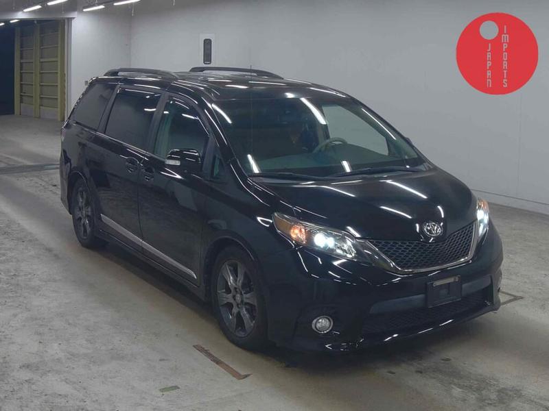 AMERICA TOYOTA SIENNA SE