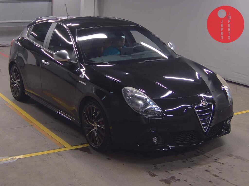 ALFA ROMEO                                                                      GIULIETTA 5D       QUADRIFOGLIO VERDE