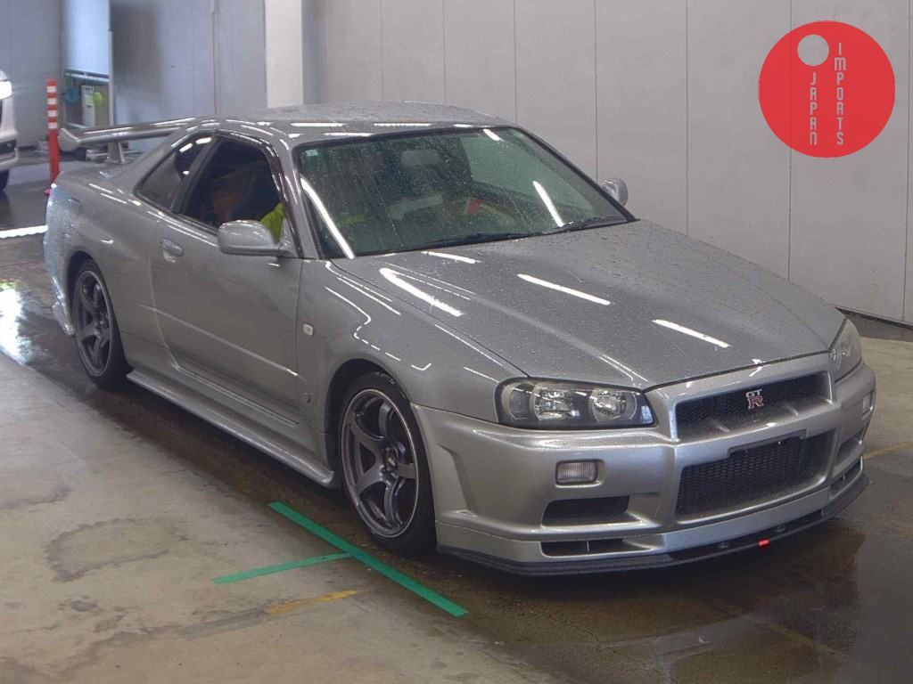 NISSAN                                                                      SKYLINE CP 4WD       GT-R