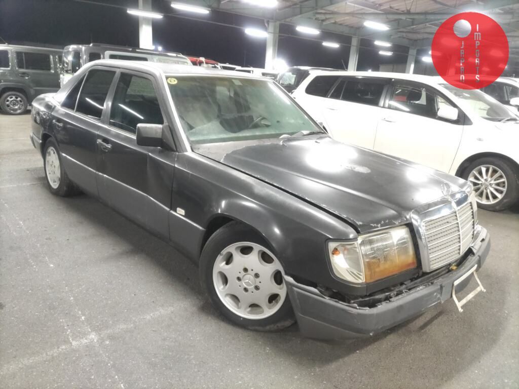 MERCEDES BENZ MEDIUM CLASS 4D 300E