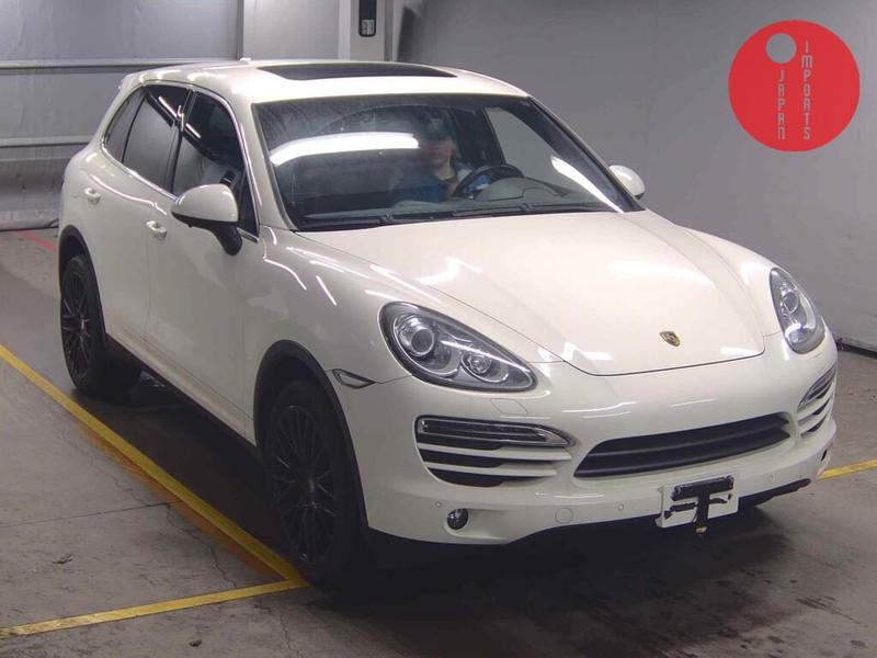 PORSCHE CAYENNE 4WD BASE GRADE