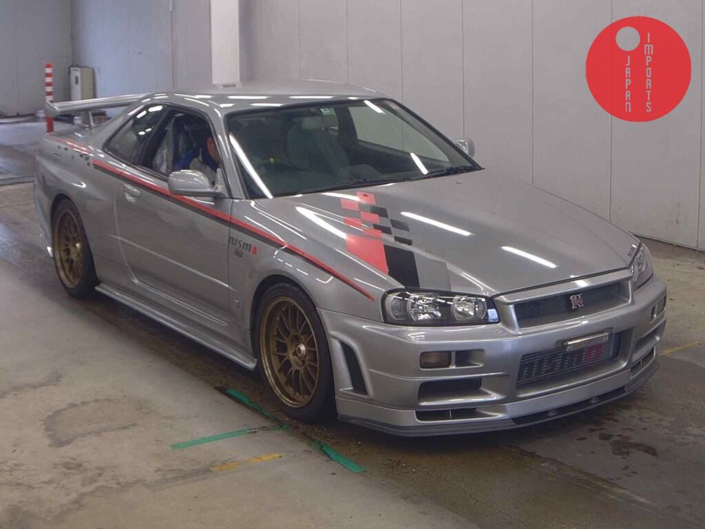 NISSAN SKYLINE CP 4WD GT-R