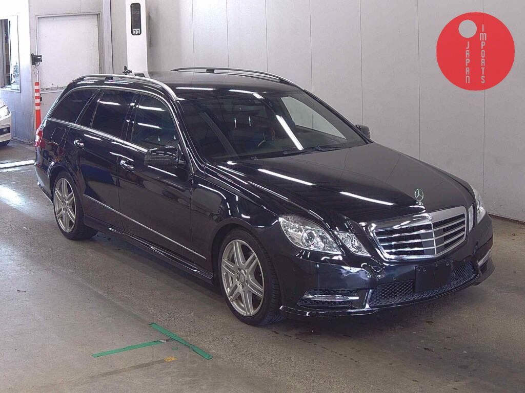 MERCEDES BENZ E-CLASS STATIONWAGON 4WD E300 4MATIC AVANTGARDE AMG