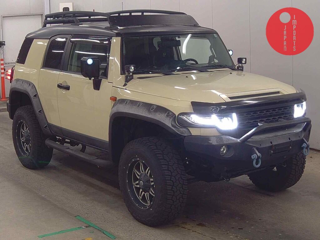 AMERICA TOYOTA FJ CRUISER 4WD