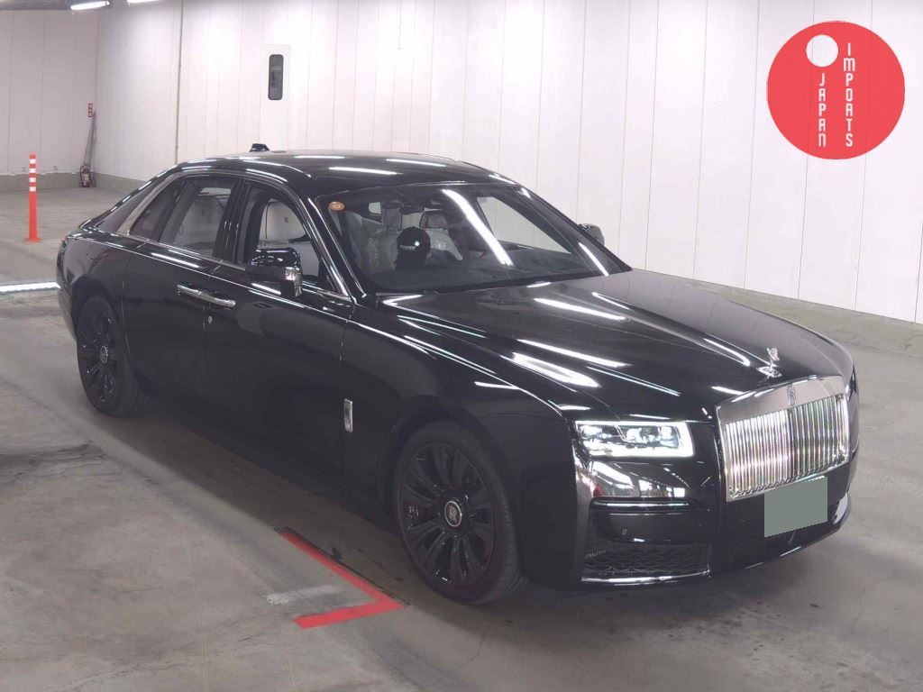 ROLLS-ROYCE                                                                      GHOST