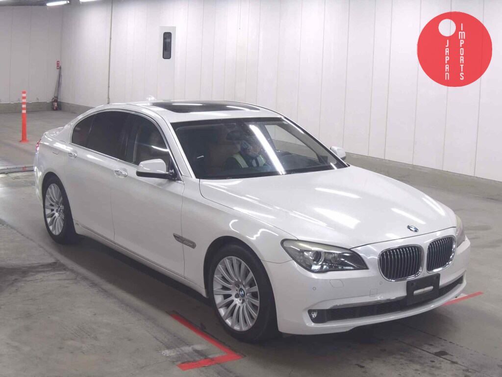 BMW                                                                      7 SERIES       750I