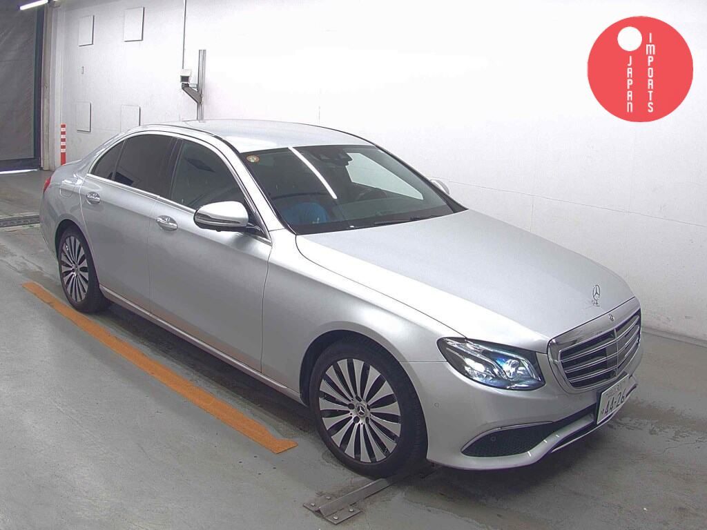 MERCEDES BENZ E-CLASS 4D 4WD E400 4MATIC EXCLUSIVE