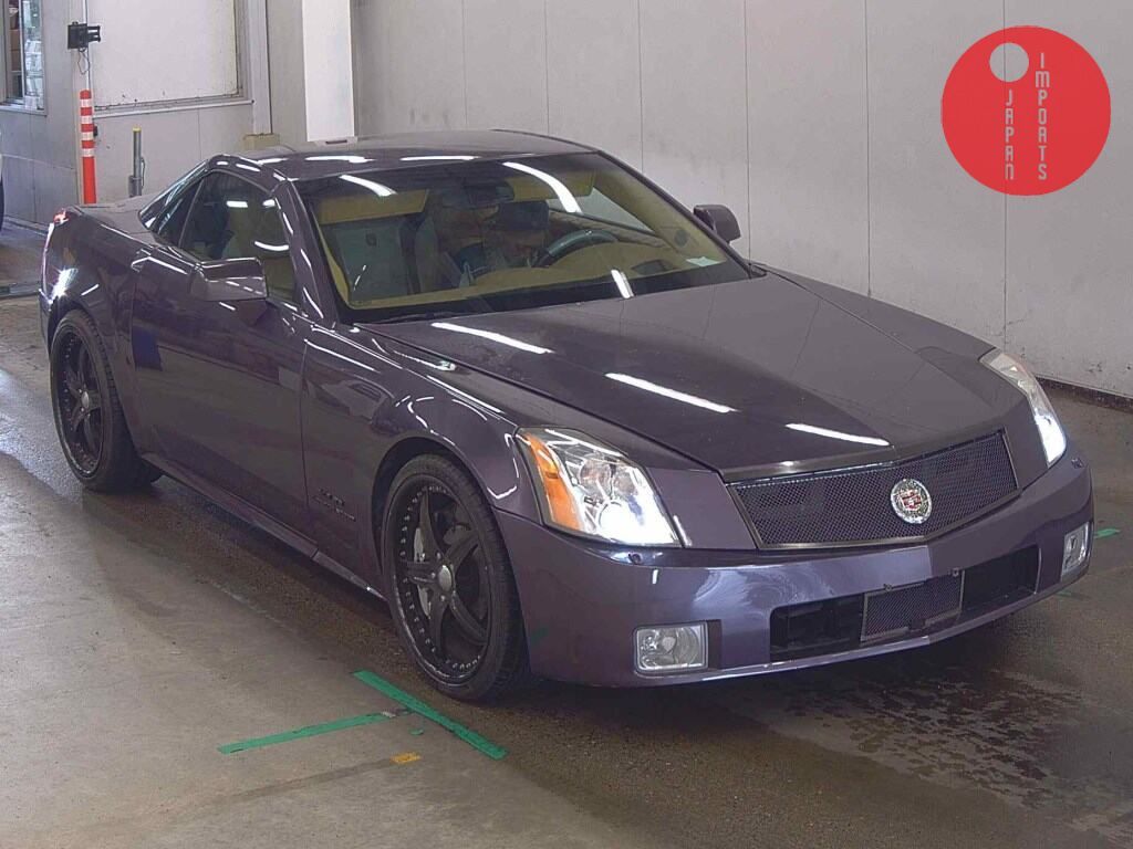 CADILLAC                                                                      XLR       BASE GRADE