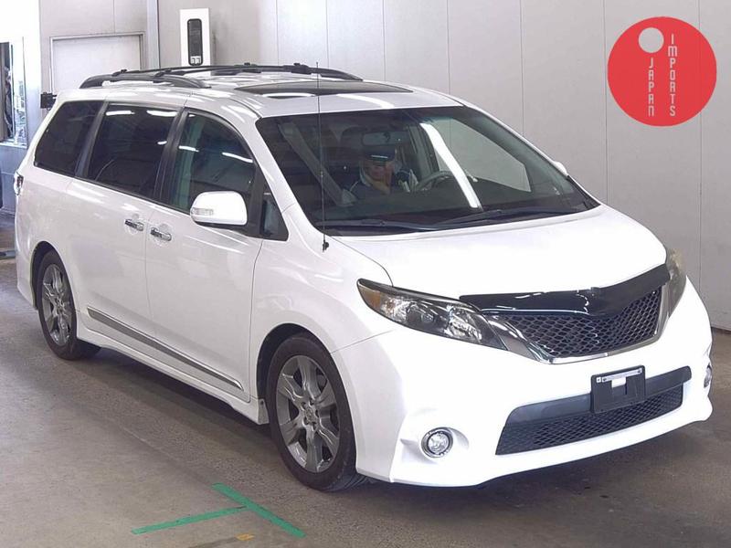 AMERICA TOYOTA SIENNA SE
