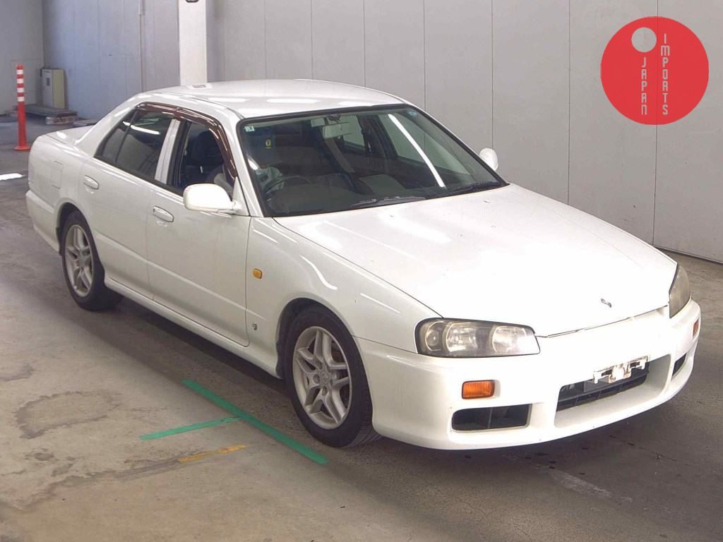 NISSAN                                                                      SKYLINE 4D       25GT-X