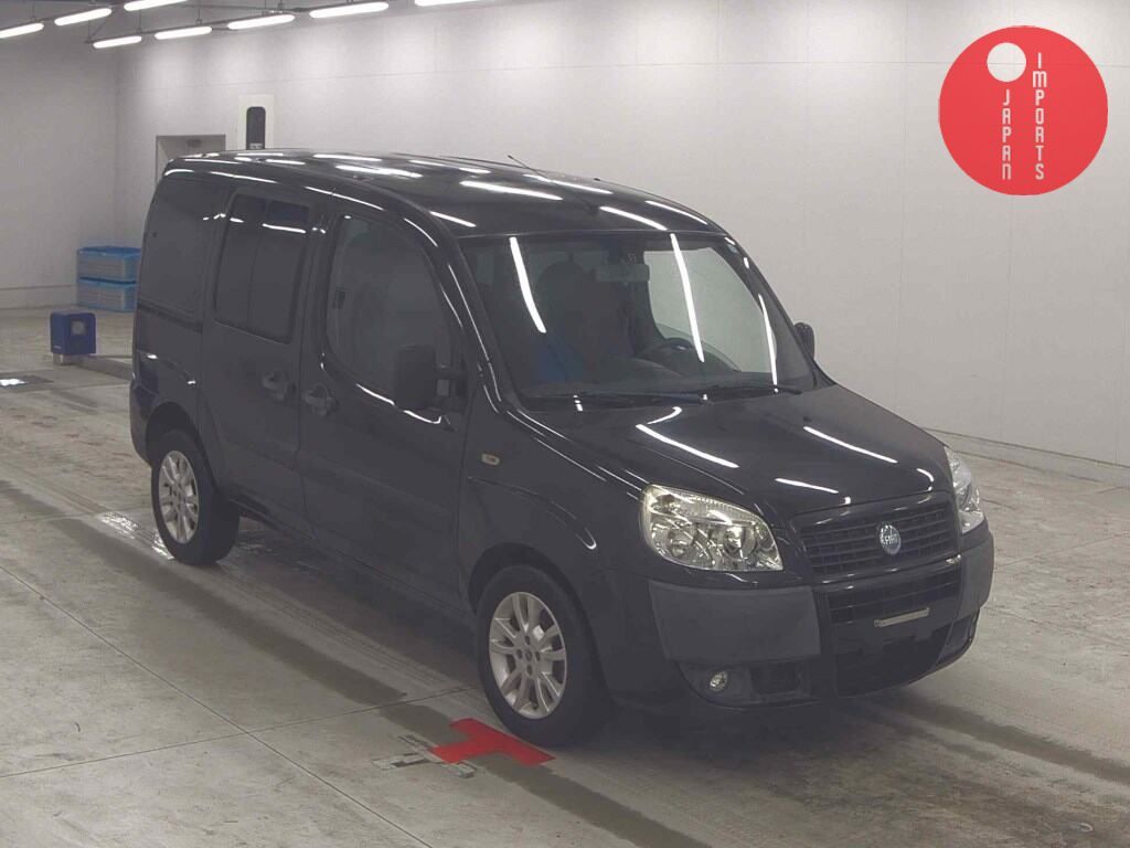 FIAT                                                                      DOBLO