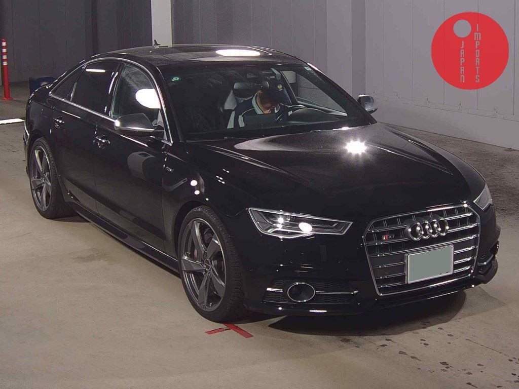 AUDI                                                                      S6 4WD
