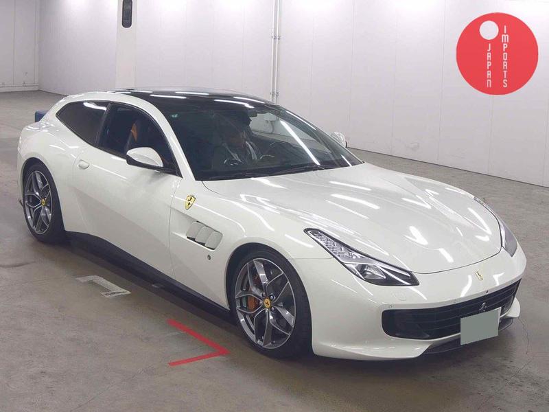 FERRARI GTC4 LUSSO T