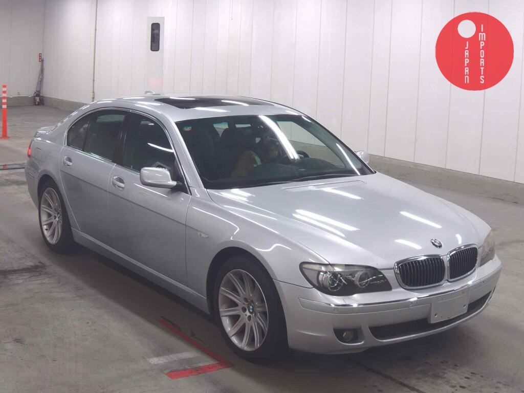 BMW 7 SERIES 740I