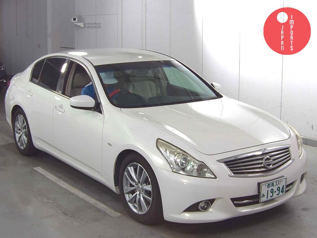NISSAN                                                                      SKYLINE 4D       250GT