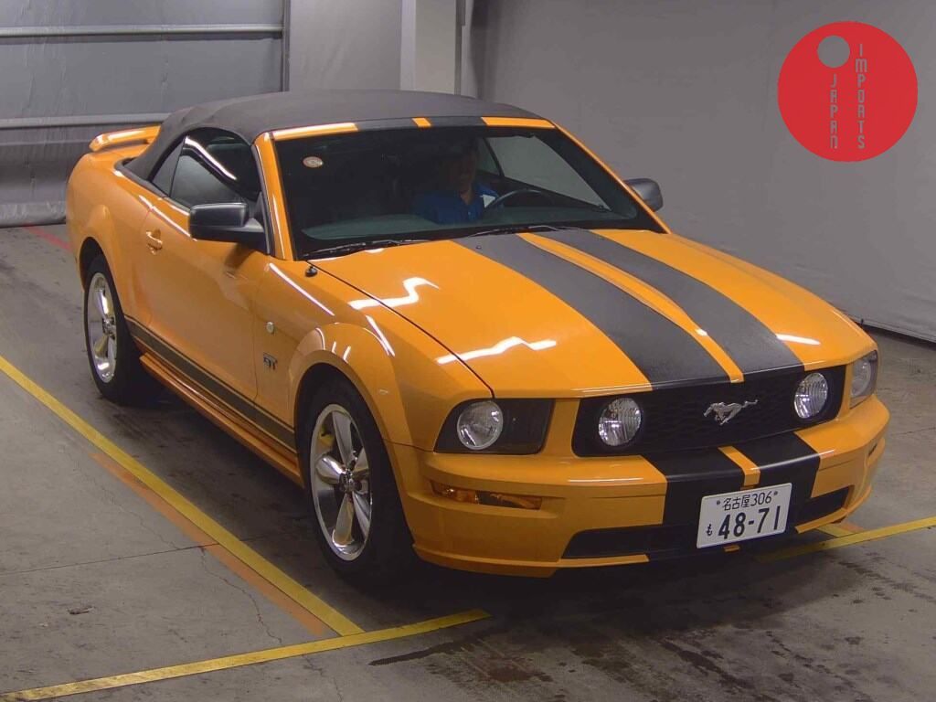 FORD                                                                      MUSTANG OP       V8 GT CONVERTIBLE GRABBER ORANGE