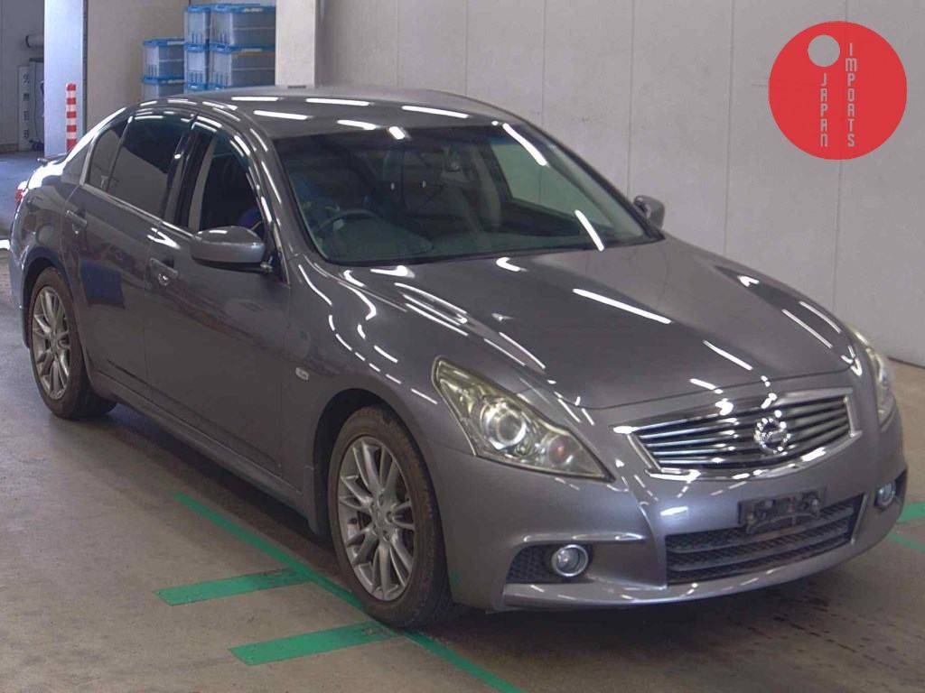 NISSAN                                                                      SKYLINE 4D       250GT TYPE S