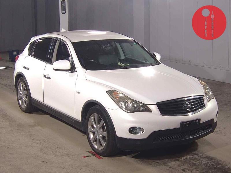 NISSAN SKYLINE CROSSOVER 370GT
