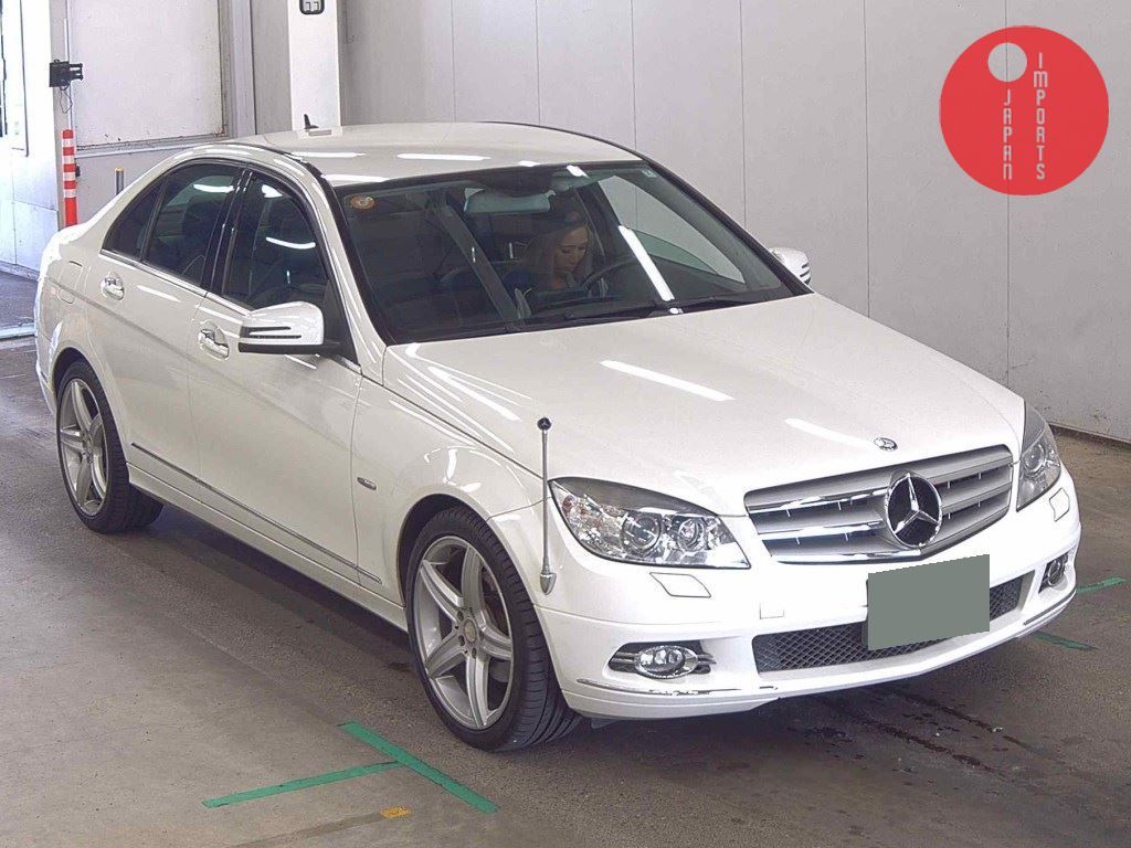 MERCEDES BENZ                                                                      C-CLASS 4D       C300 AVANTGARDE