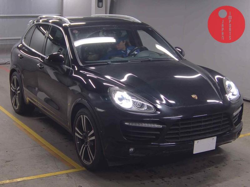 PORSCHE CAYENNE 4WD TURBO