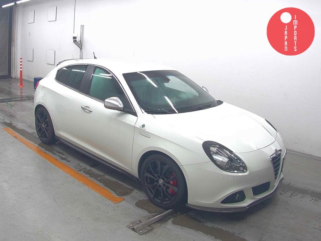 ALFA ROMEO                                                                      GIULIETTA 5D       QUADRIFOGLIO VERDE