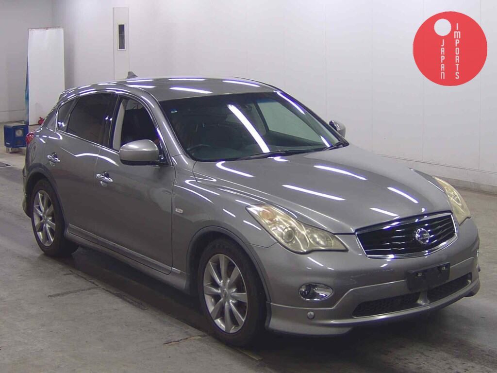 NISSAN                                                                      SKYLINE CROSSOVER       370GT TYPE P