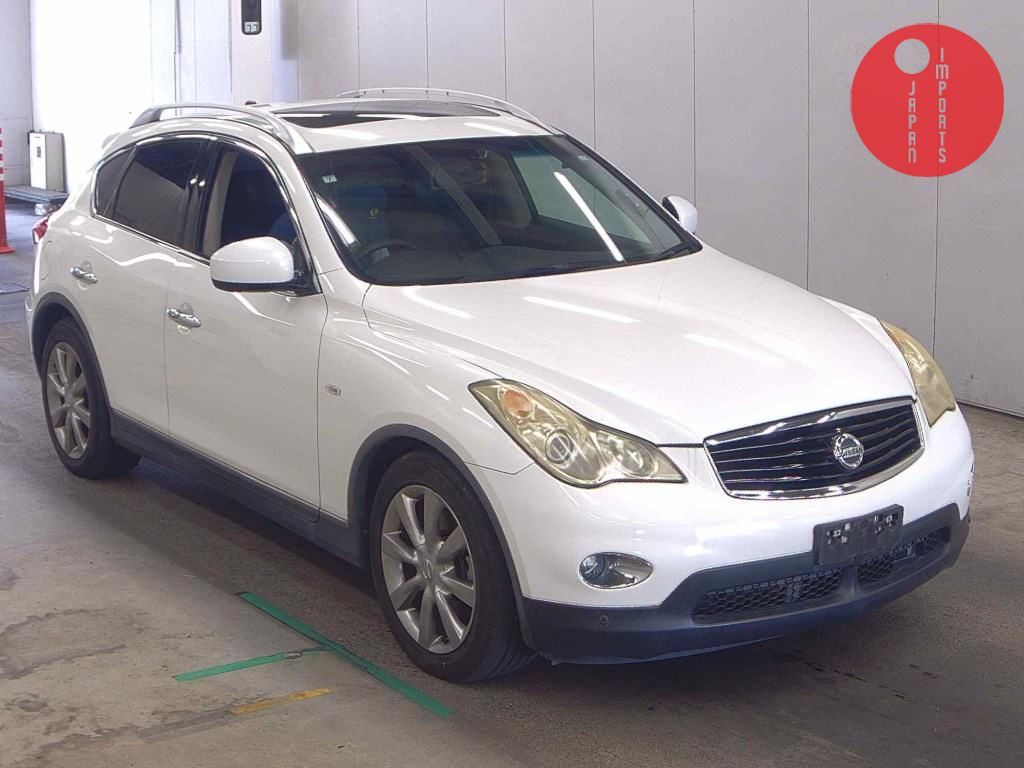 NISSAN                                                                      SKYLINE CROSSOVER       370GT TYPE P