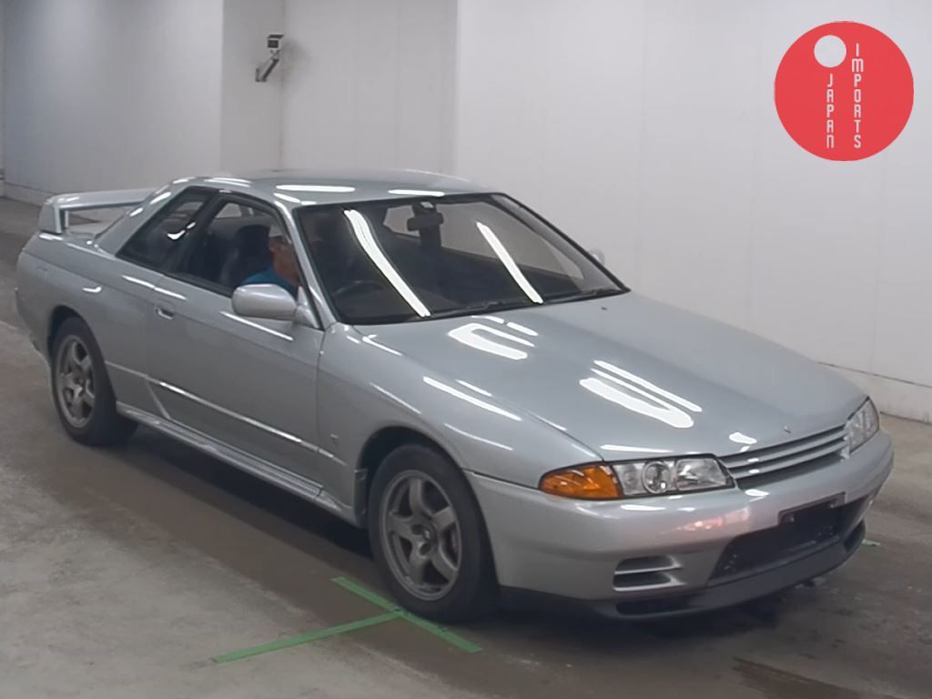 NISSAN                                                                      SKYLINE CP 4WD       GT-R