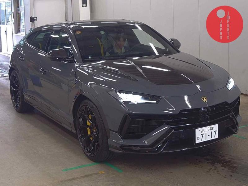 LAMBORGHINI URUS 4WD PERFORMANTE