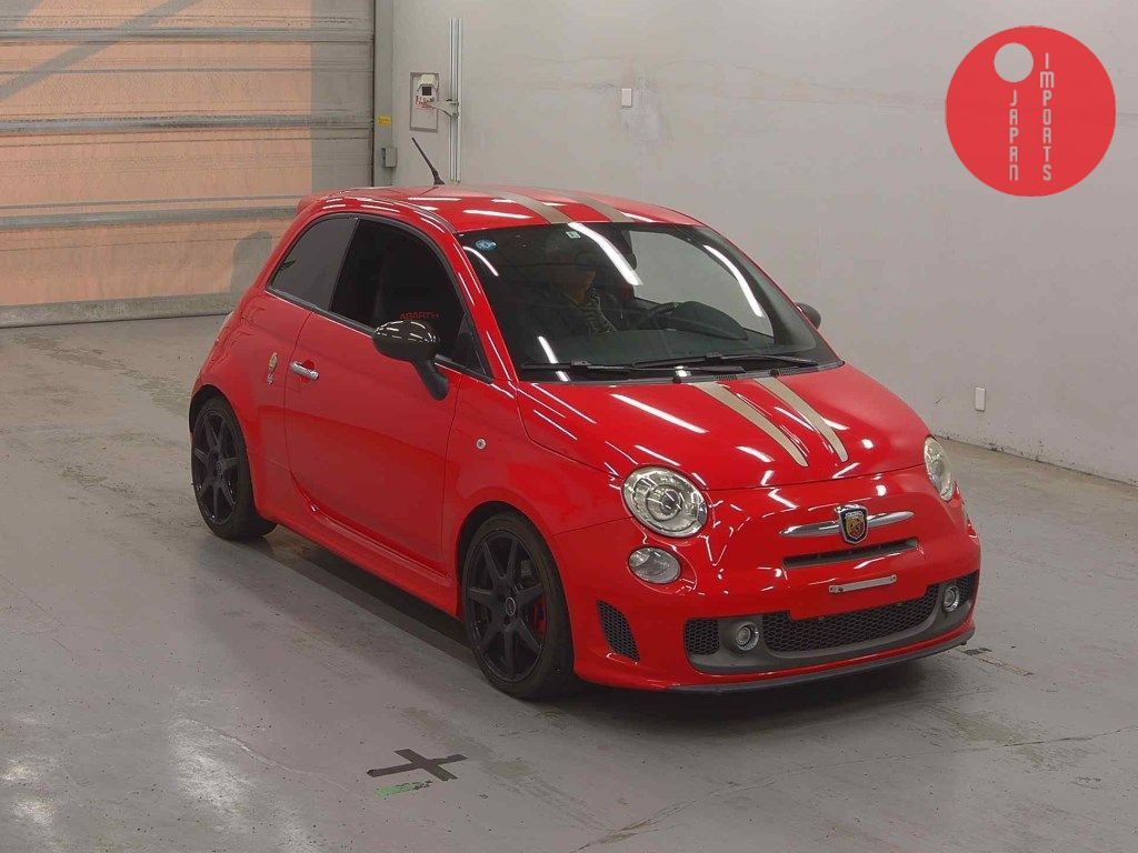ABARTH                                                                      695 TRIBUTO FERRARI
