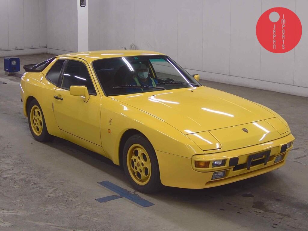 PORSCHE                                                                      944 CP       944