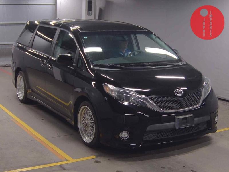AMERICA TOYOTA SIENNA SE