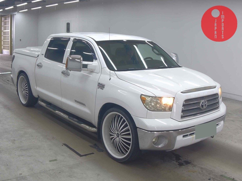 AMERICA TOYOTA TUNDRA 4D CREWMAX SR5
