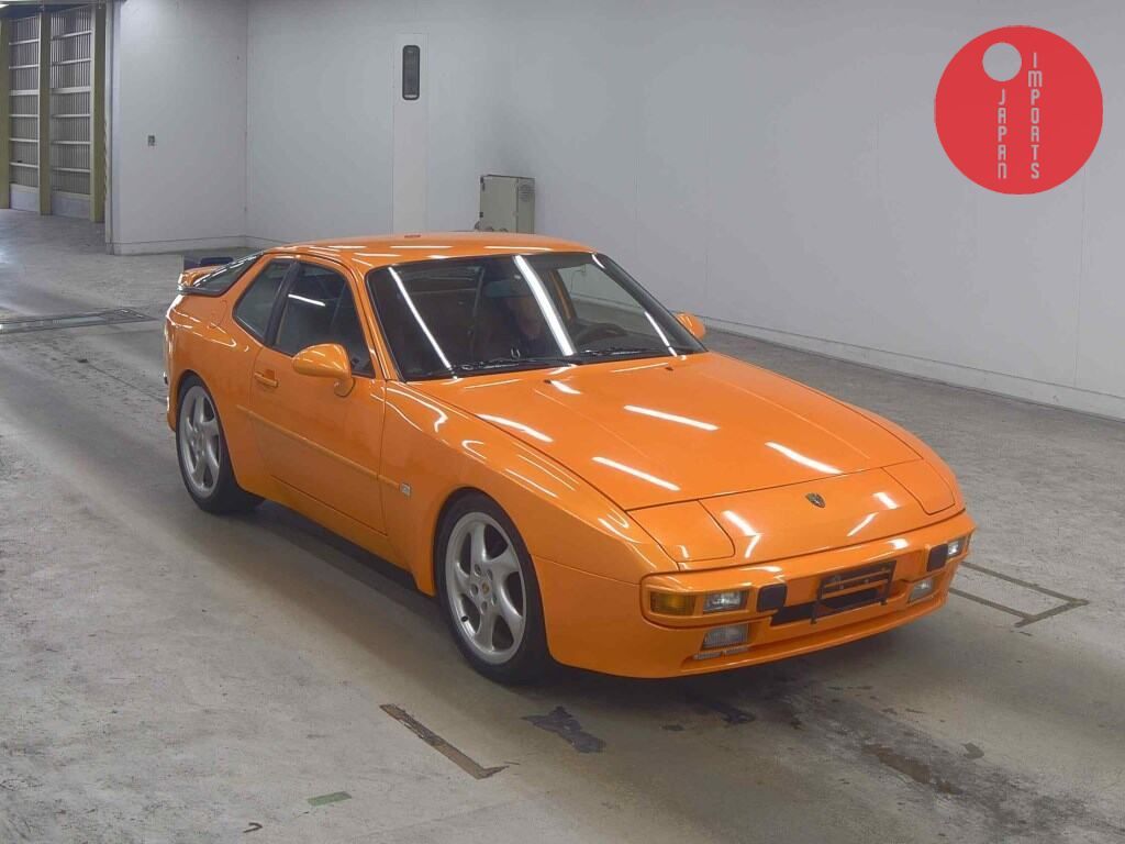 PORSCHE                                                                      944 CP       944