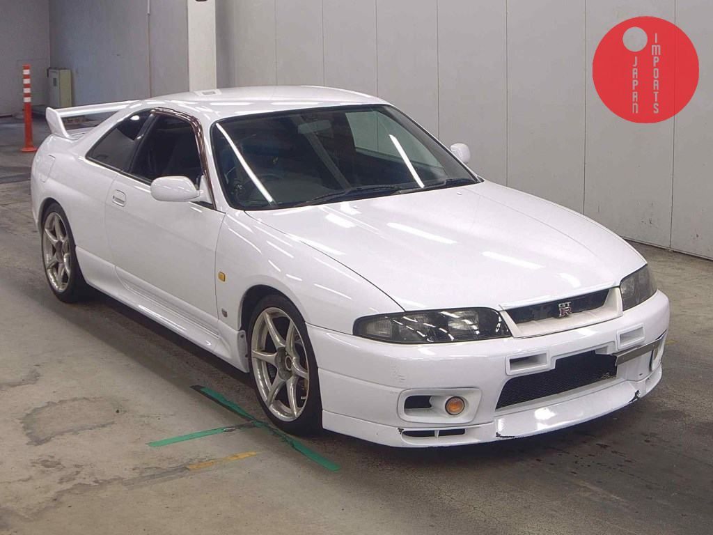 NISSAN                                                                      SKYLINE CP 4WD       GT-R