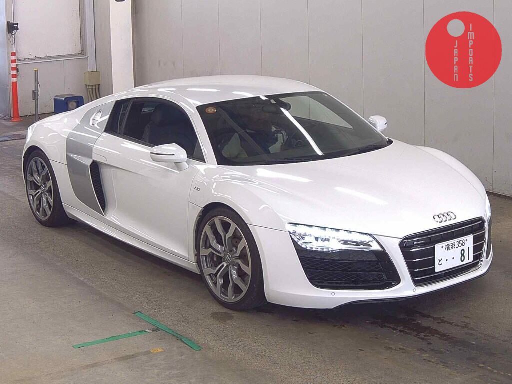 AUDI R8 4WD 5.2FSI QUATTRO