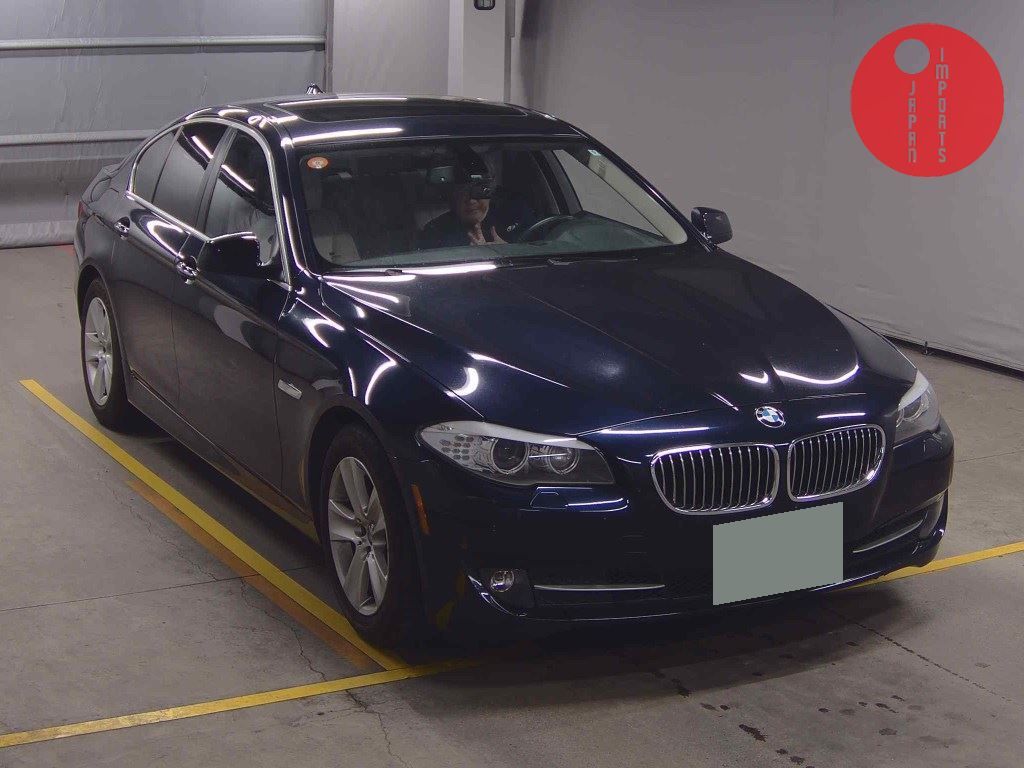 BMW                                                                      5 SERIES 4D       528I