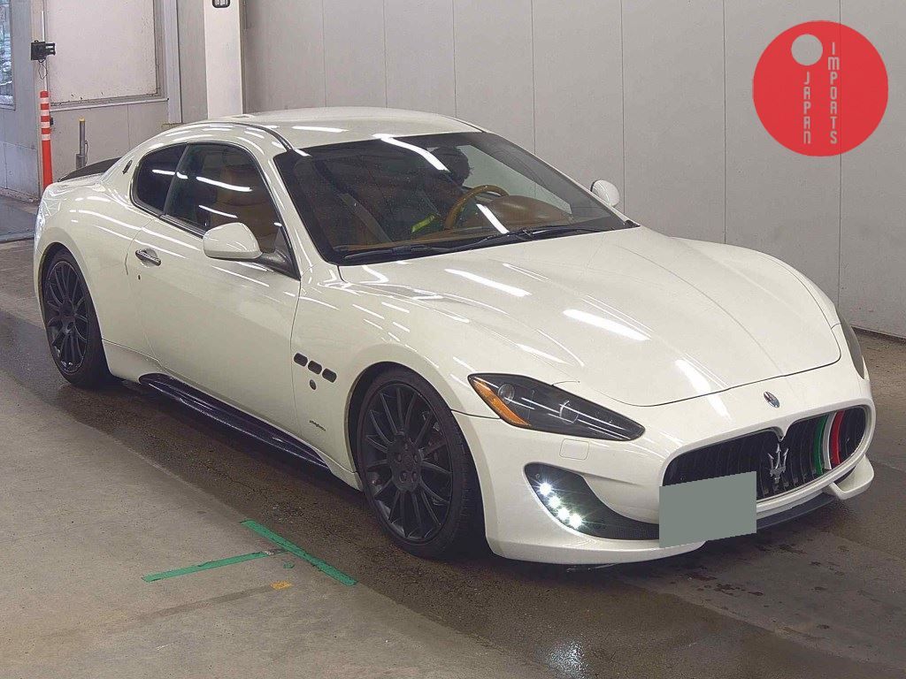 MASERATI                                                                      GRANTURISMO       BASE GRADE