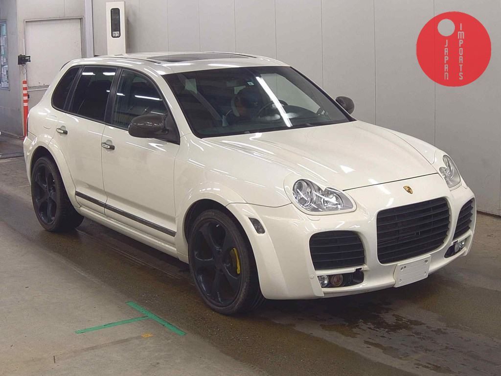 PORSCHE                                                                      CAYENNE 4WD