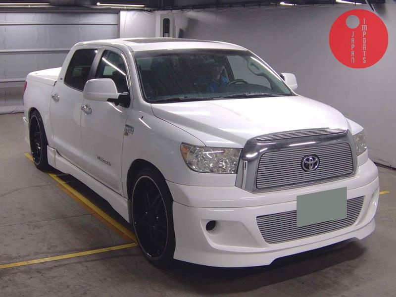 AMERICA TOYOTA TUNDRA 4D CREWMAX SR5