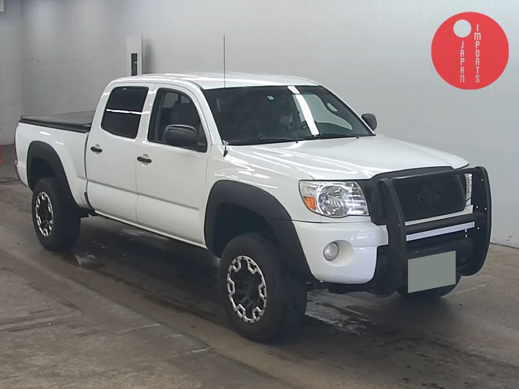 AMERICA TOYOTA                                                                      TACOMA 4D 4WD