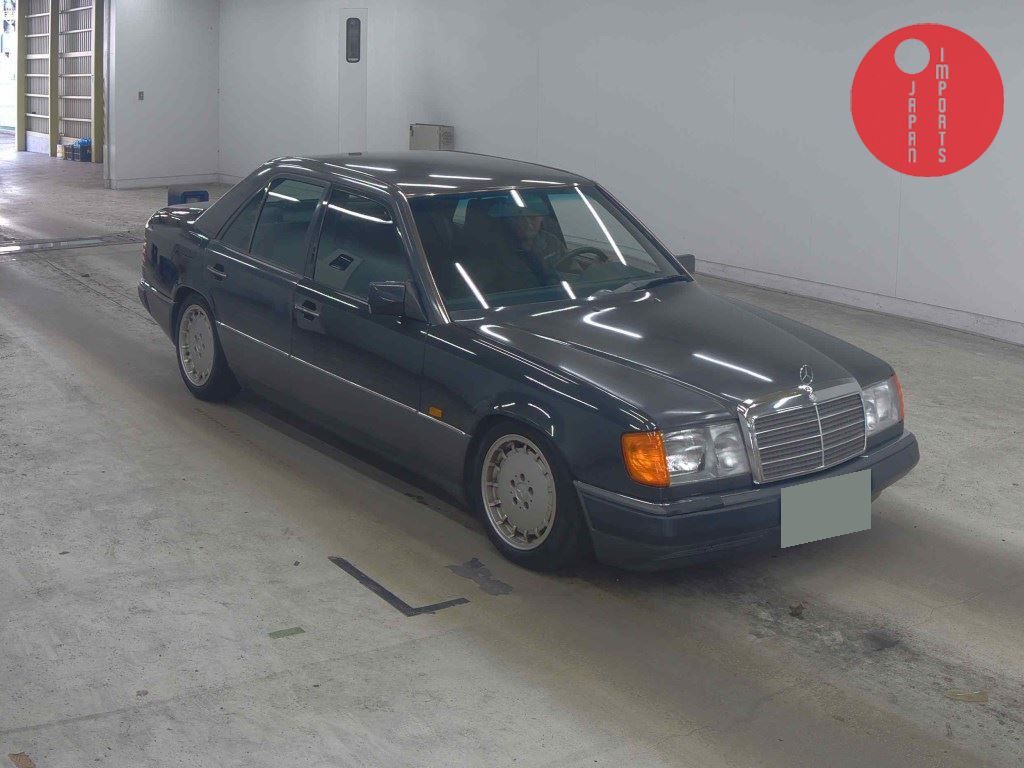 MERCEDES BENZ MEDIUM CLASS 4D 300E