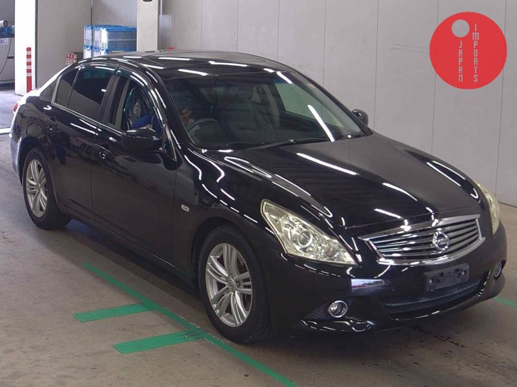 NISSAN                                                                      SKYLINE 4D       250GT TYPE P