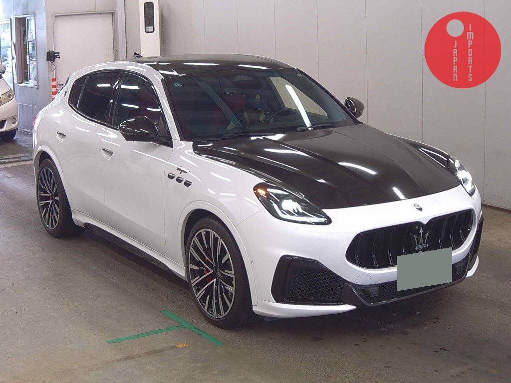 MASERATI                                                                      GRECALE 4WD       TROFEO