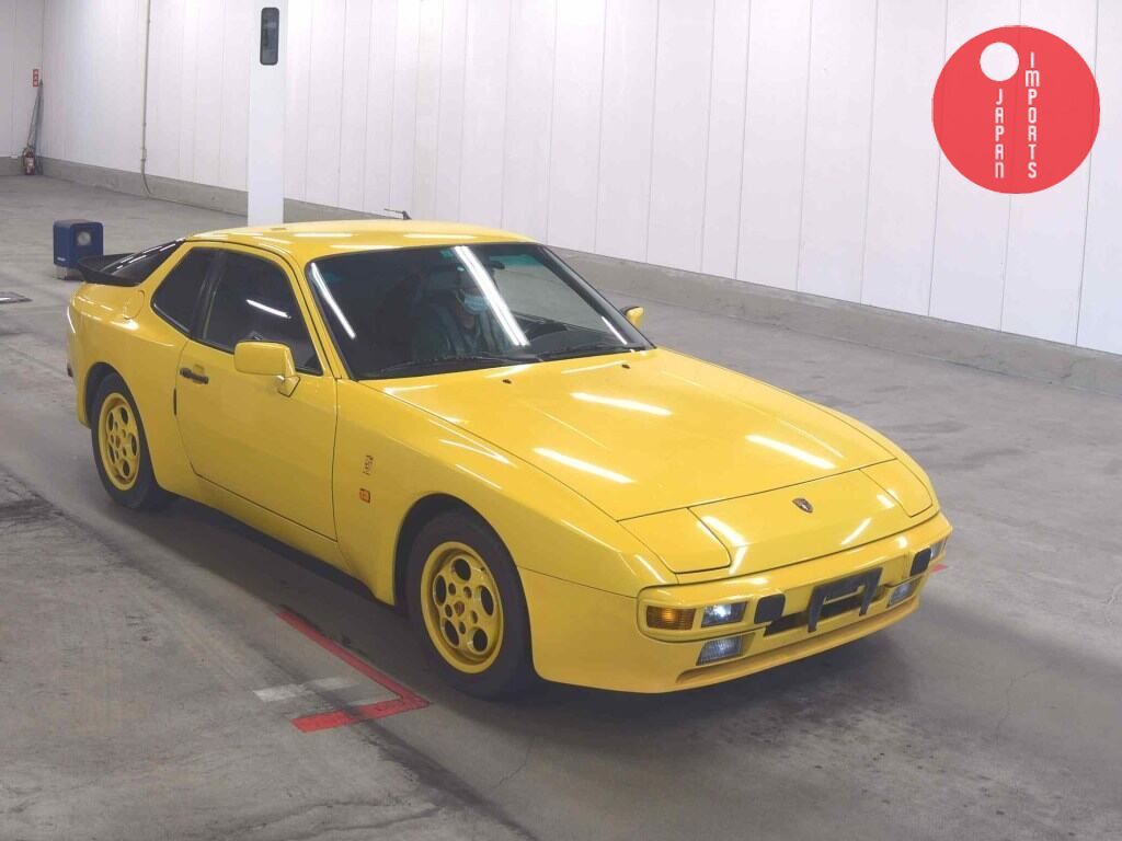 PORSCHE 944 CP