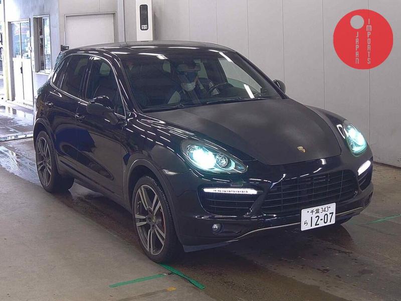 PORSCHE CAYENNE 4WD TURBO