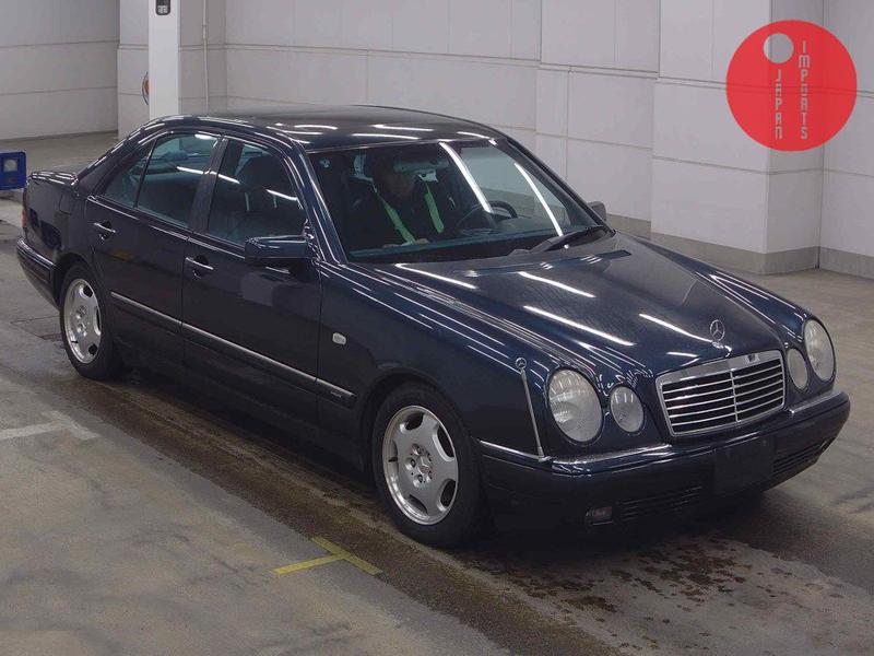 MERCEDES BENZ E-CLASS 4D E400 AVANTGARDE