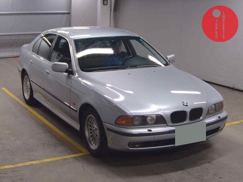 BMW 5 SERIES 4D 528I