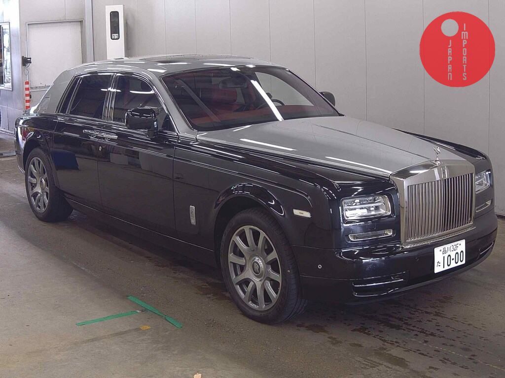 ROLLS-ROYCE PHANTOM